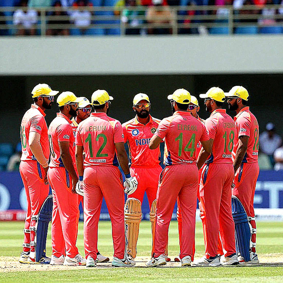 শূন্য সারির স্প্রেডশিট: ক্রিকেট বিশ্লেষণে 'তথ্য নেই' লেখার সাহস